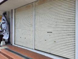 川上シャッター